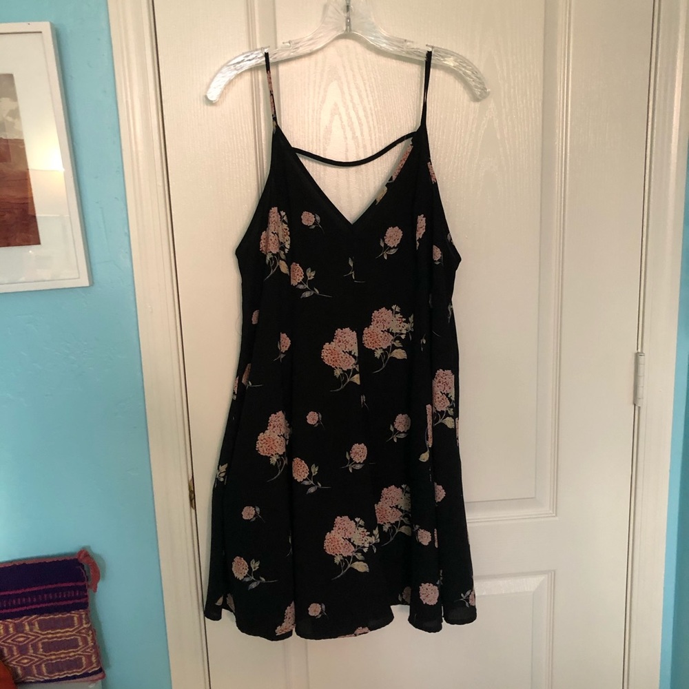 Lush Flowy Black Dress with Pink Floral Design